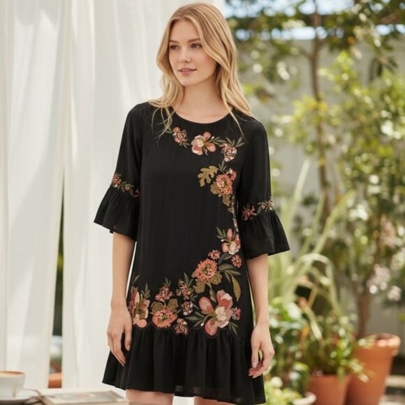 Velvet by Graham and Spencer Floral Embroidered Bell Sleeve Dress Black - Picture 1 of 9